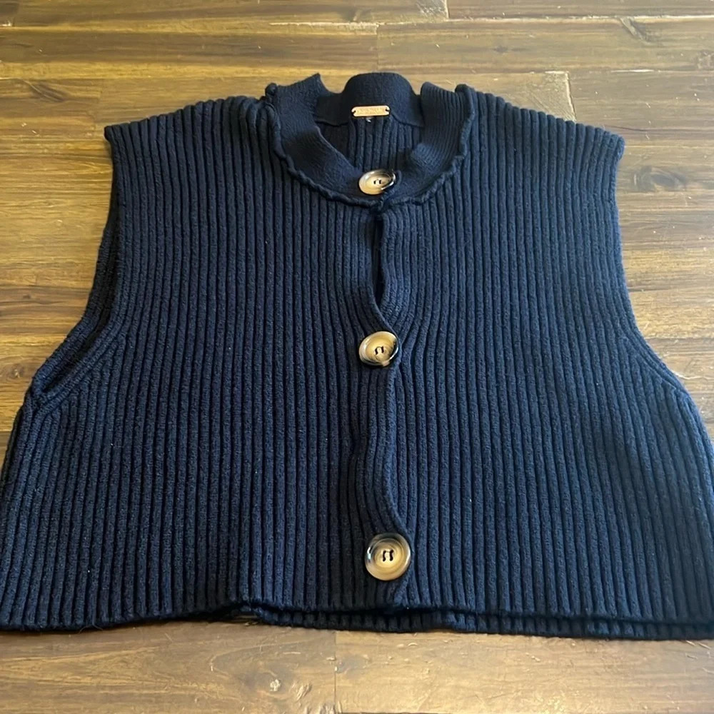 Free People Naiome Micro Vest Black Ribbed Crop Cropped Sweater Sleeveless Small - Picture 2 of 7
